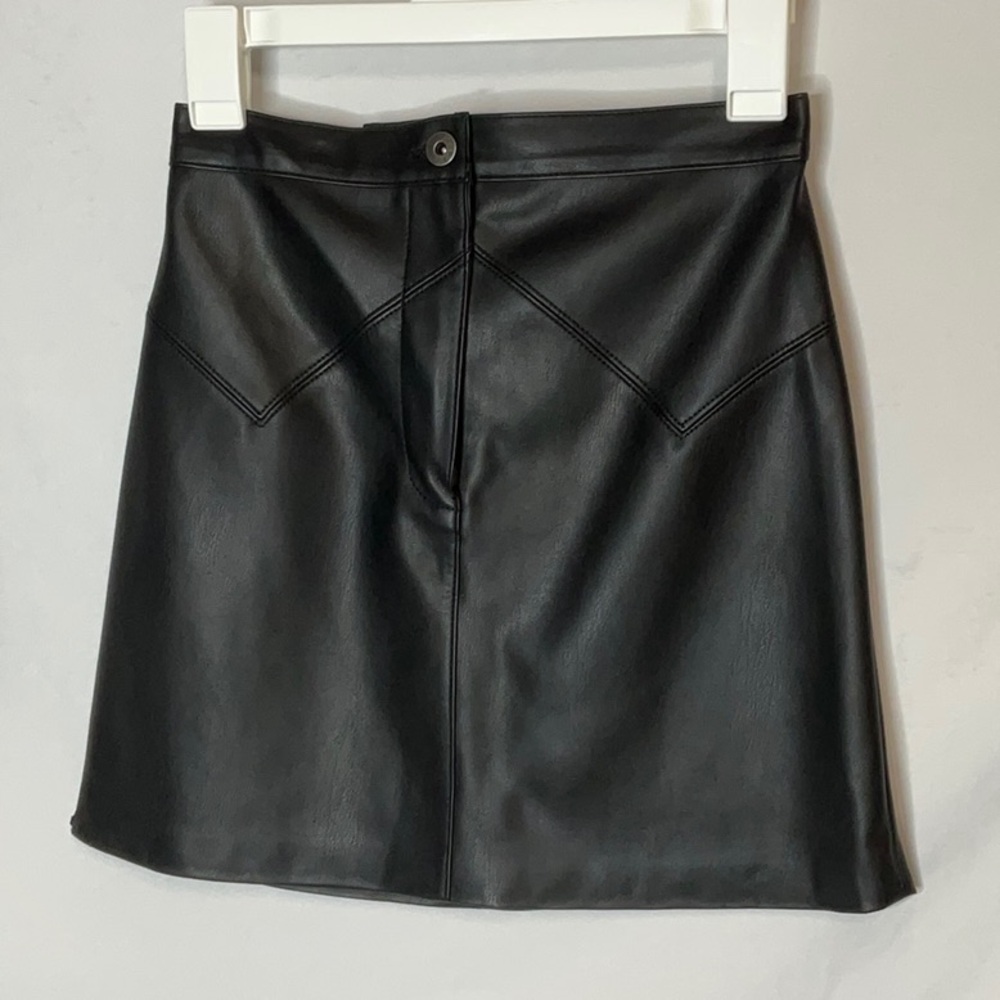 BB Dakota Black Vegan Leather Mini Skirt NWT